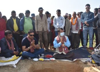 पूर्व अर्थमन्त्रीद्वारा वडा कार्यालय भवन शिलान्यास