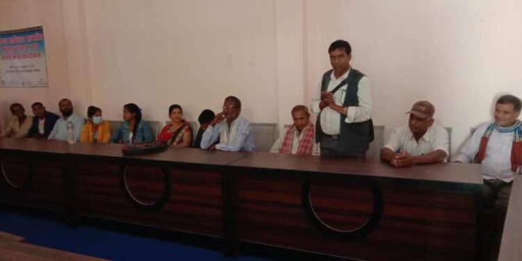 सशस्त्र प्रहरीद्वारा भारतीय कुखुरा नष्ट