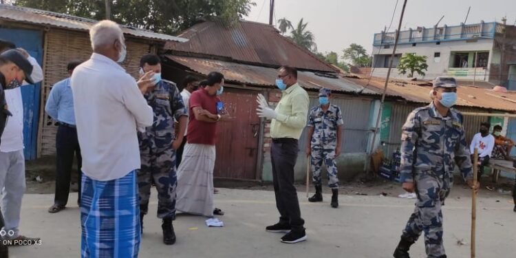 हरिनगर गाउँपालिकाका अध्यक्षद्धारा वडा अनुगमन, लकडाउनमा घरमै बस्न अध्यक्षको आग्रह