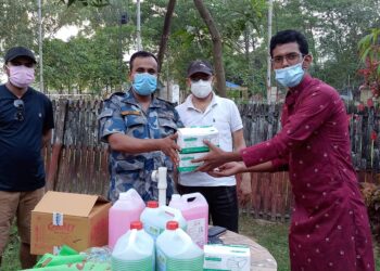 राष्ट्रिय युवा संघद्धारा सशस्त्र प्रहरीलाई स्वास्थ्य सुरक्षा सामग्री
