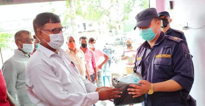 सजिलो सहकारीद्धारा सुरक्षा सामाग्री हस्तान्तरण