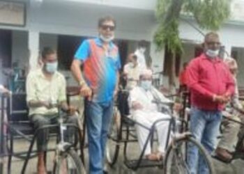अति विपन्न अपागंता भएकालाई ट्राइसाईकल