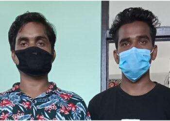 भारतीय नोट सहित २ जना पक्राउ