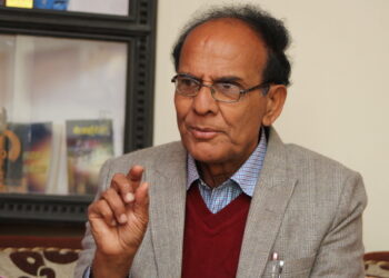 ‘म गीत लेख्ने होइन, मलाई गीतले लेखाउँछ’