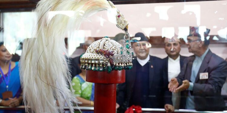 नारायणहिटीमै गरे एक युवकले श्रीपेचमाथि खुकुरी प्रहार, भने–‘म राजा हुन आएको हूँ’