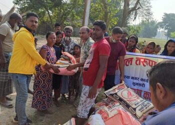नेपाल दरुण दल इनरुवाद्वारा राहत वितरण