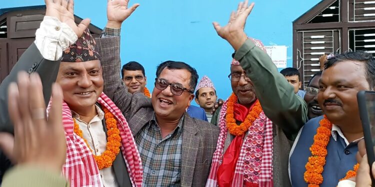 सुनसरी कांग्रेसको सभापतिमा संजय श्रेष्ठ र केदार भण्डारीबीच प्रतिस्पर्धा हुँदै