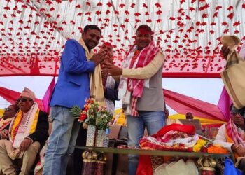 कांग्रेसद्वारा तीन पत्रकार सम्मानित