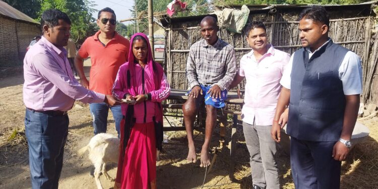 इनरुवाका मनोज मेहताले गरे ५० हजार आर्थिक सहयोग