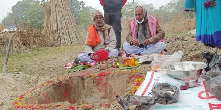 देवानगंजमा आयुर्वेद औषधालय भवनको शिलान्यास