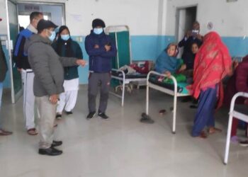 मन्त्री यादवद्वारा इनरुवा अस्पताल अनुगमन