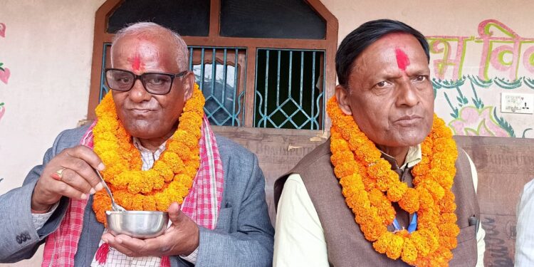 दक्षिणीभेगमा सिताराम र राजीवको घरदैलोमा मतदाताहरु उत्साहित