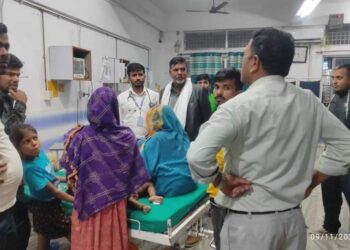 अरिङ्गारको टाेकाईबाट बराहक्षेत्र-११ का एकै परिवारका ६ जना घाइते, जिल्ला अस्पताल सुनसरीमा उपचार हुँदै