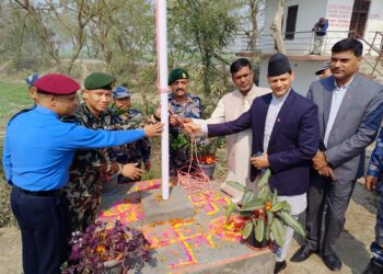 सीमा नाकामा फहराइयो राष्ट्रिय झण्डा, सुनसरी प्रशासनद्वारा सीमा नाकामा समस्या समाधान गर्नेतर्फ अग्रसर