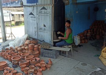 सुनसरीमा चौठचन्द्र पर्व लक्षित माटोको भाँडा कारोवारमा बृद्धि